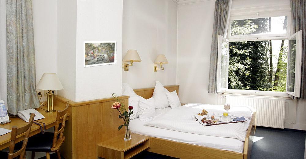 Hotel Adler Waiblingen  Exterior photo