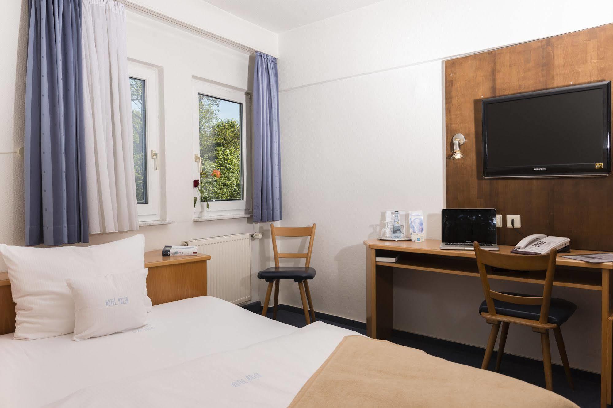Hotel Adler Waiblingen  Exterior photo